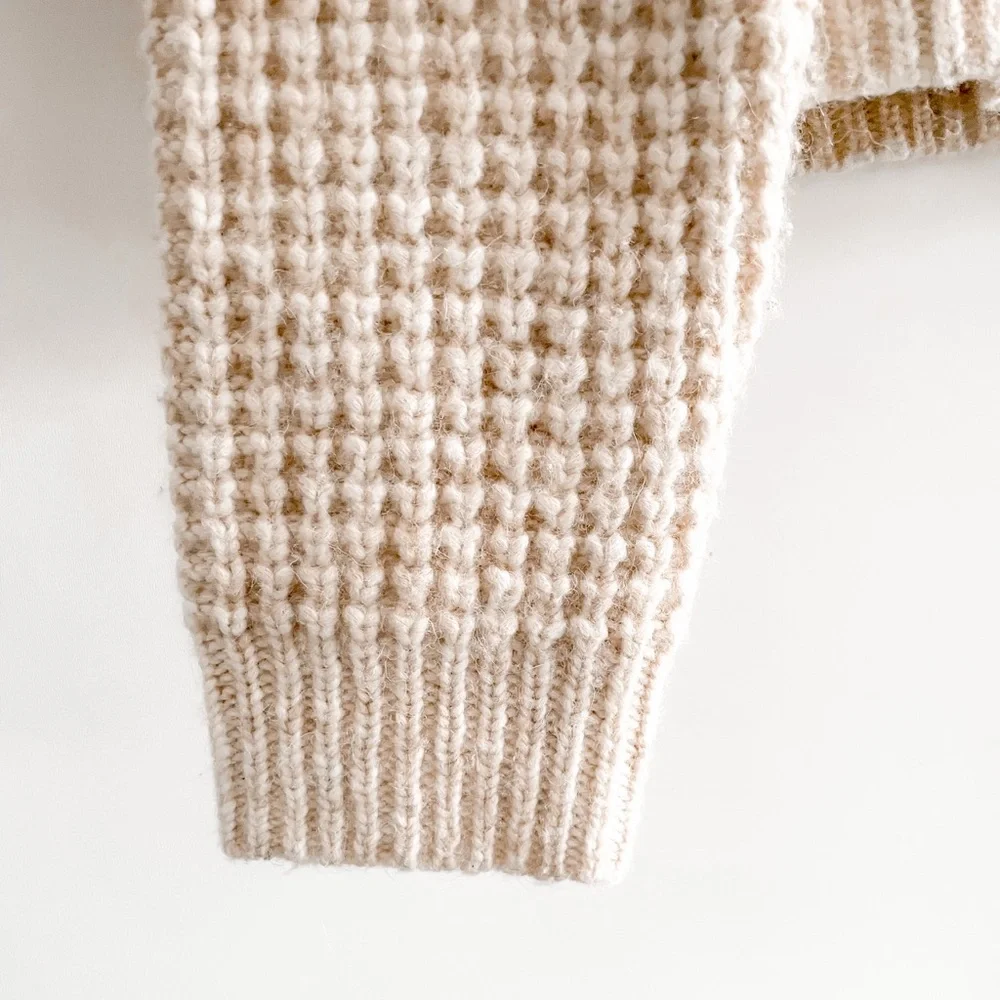 *SOLD* NWOT Wilfred Turtleneck Knit Sweater - Picture 14 of 15